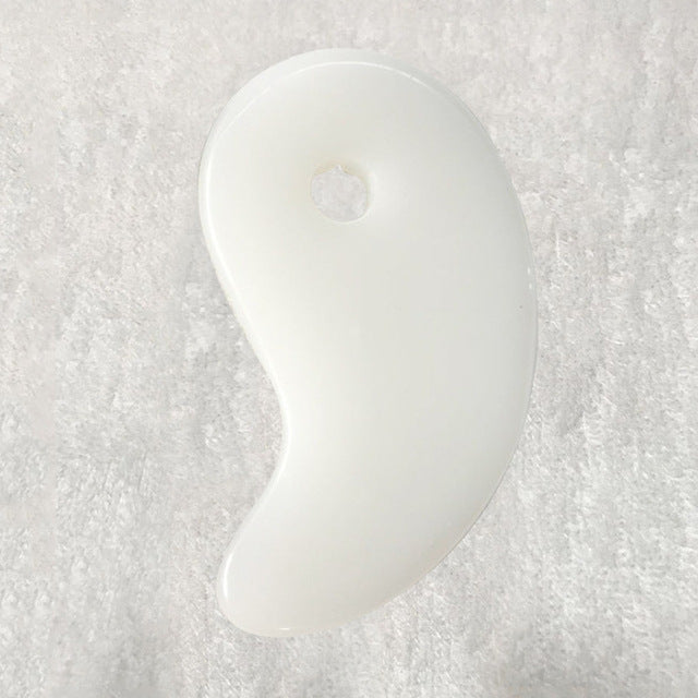 Heart Shape SPA Massage Beeswax Scraper