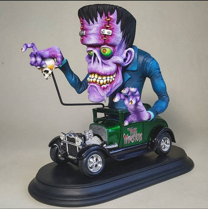 Halloween Resin Big Mouth Monster Figurine Decorative Ornament Home Decoration Design Alien Figurine