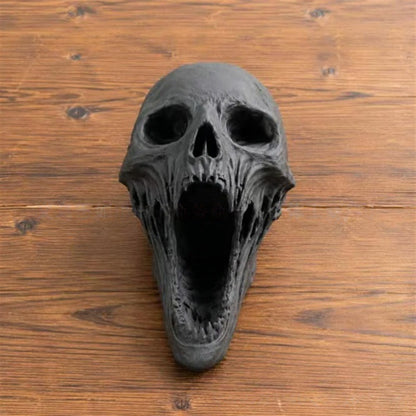 Gothic 3D Demon Skull Sculpture, Horror Skull Decor, Halloween Tabletop Figurine, Dark Gothic Home or Bar Decoration